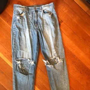 American Eagle high wasted jeans
